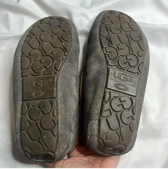 UGG Sheepskin Moccasins Pewter Grey Slippers Indoor Outdoor - Picture 5 of 15